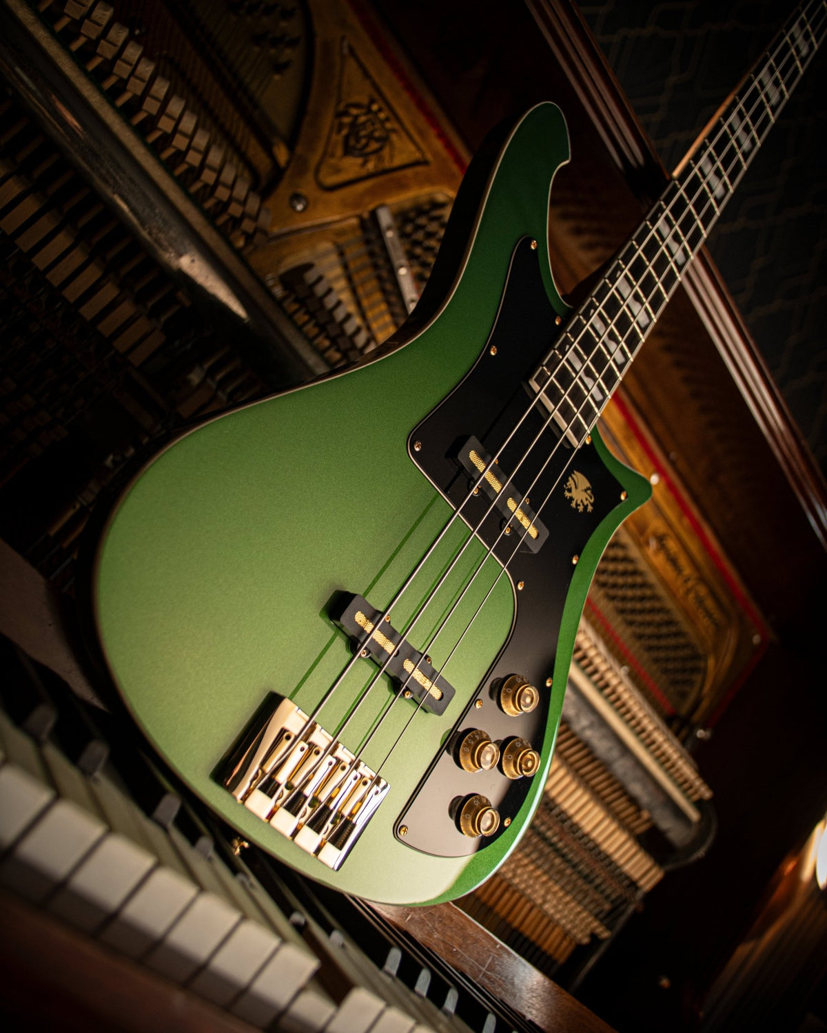 Nidhogg Bass - Mamba Green - Baum Guitars