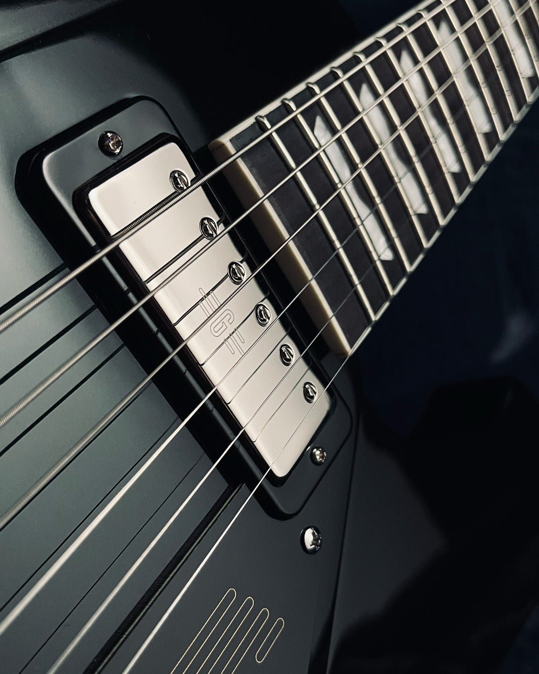 Revival Backwing - Emerald Green | Custom Shop - Baum Guitars