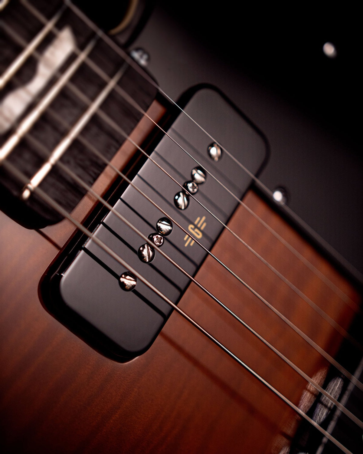 Revolt - Dark Burst - Baum Guitars