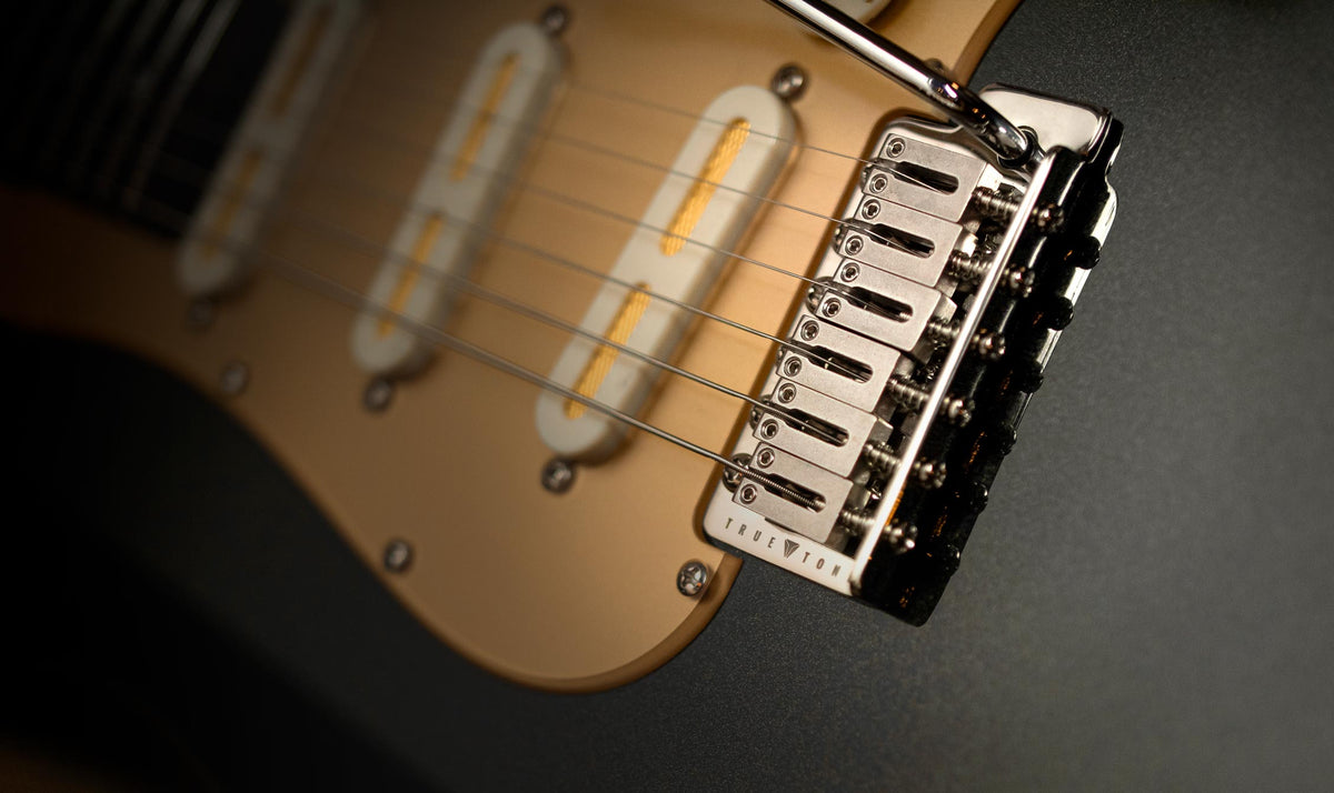 Truetone 6-point tremolo for s-types close-up